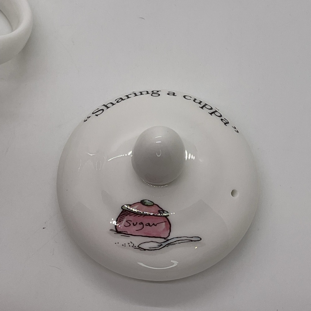 Whittard of Chelsea White Bone China Teapot with Cat Design - Picture 8 of 9